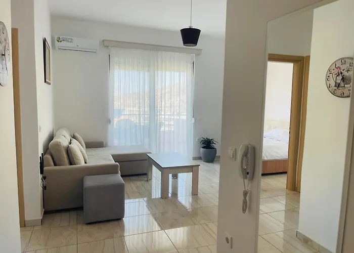 Jb Apartments